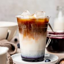 لاتيه بارد